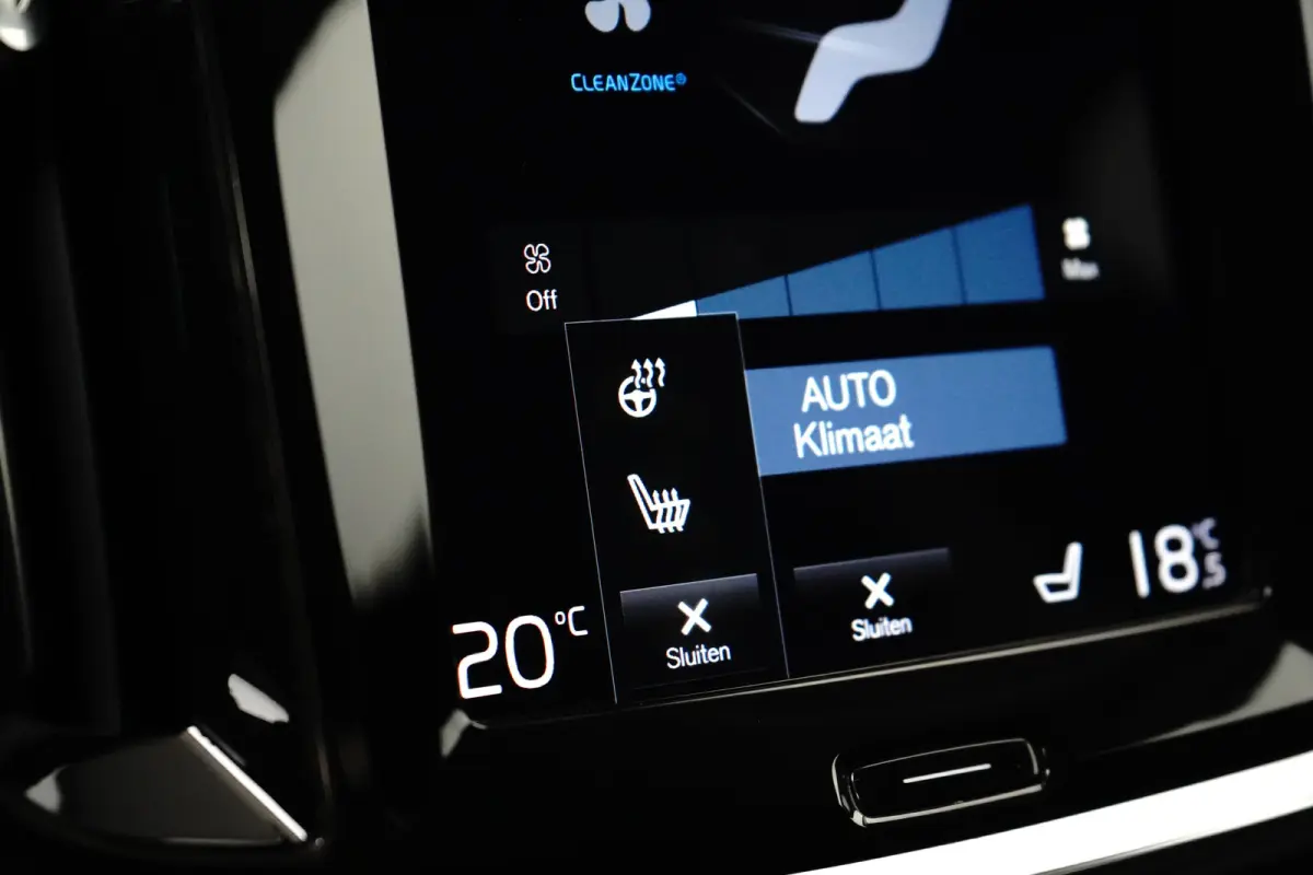 2.0 T6 Recharge AWD Inscription | Trekhaak | Adaptieve CC | Memory | Stoel & stuurverwarming | Leder | BLIS |