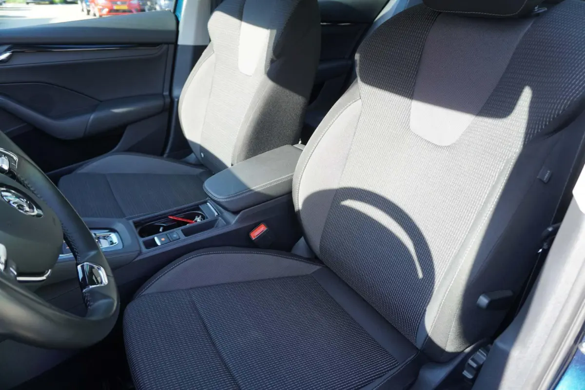 1.0 e-TSI 110pk Ambition | Trekhaak | Navigatie | PDC Achter | SmartLink | Cruise Control