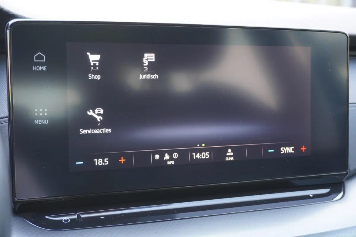 1.0 e-TSI 110pk Ambition | Trekhaak | Navigatie | PDC Achter | SmartLink | Cruise Control