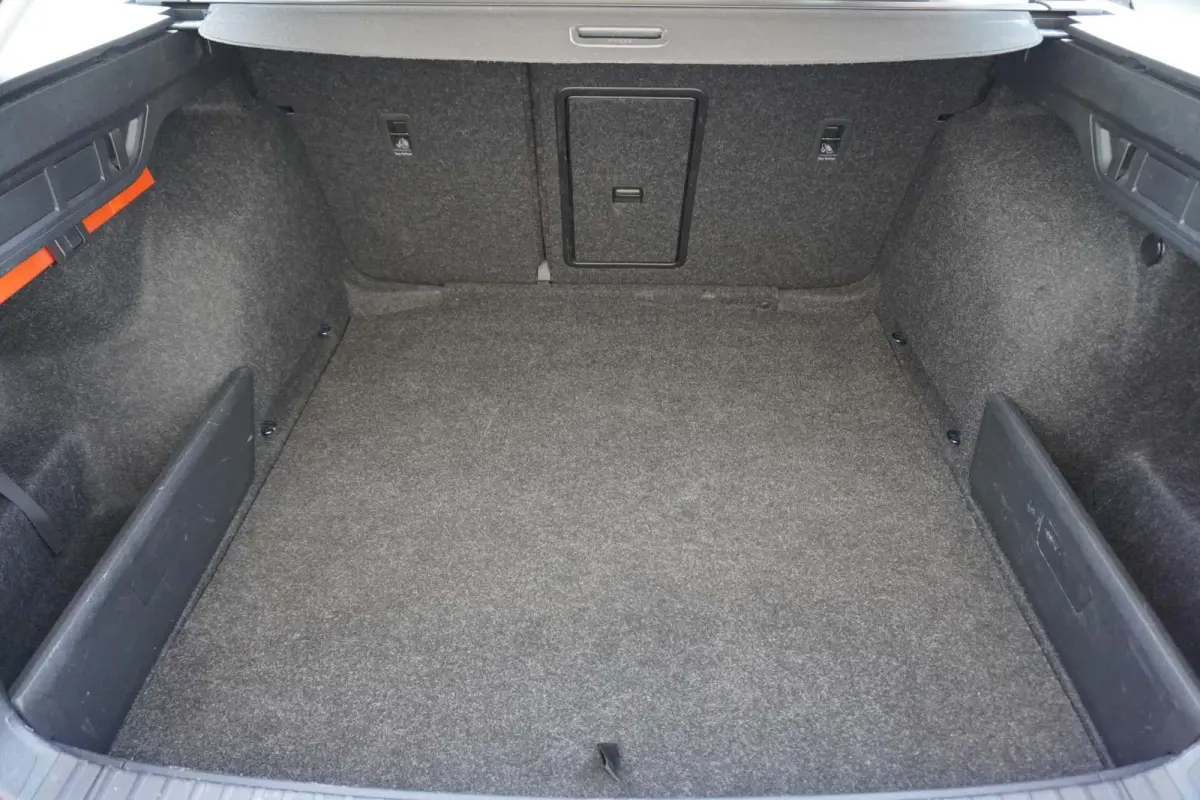 1.0 e-TSI 110pk Ambition | Trekhaak | Navigatie | PDC Achter | SmartLink | Cruise Control