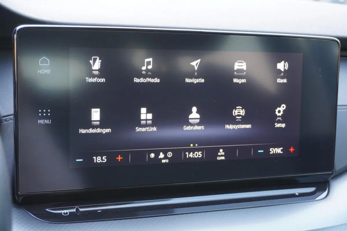 1.0 e-TSI 110pk Ambition | Trekhaak | Navigatie | PDC Achter | SmartLink | Cruise Control