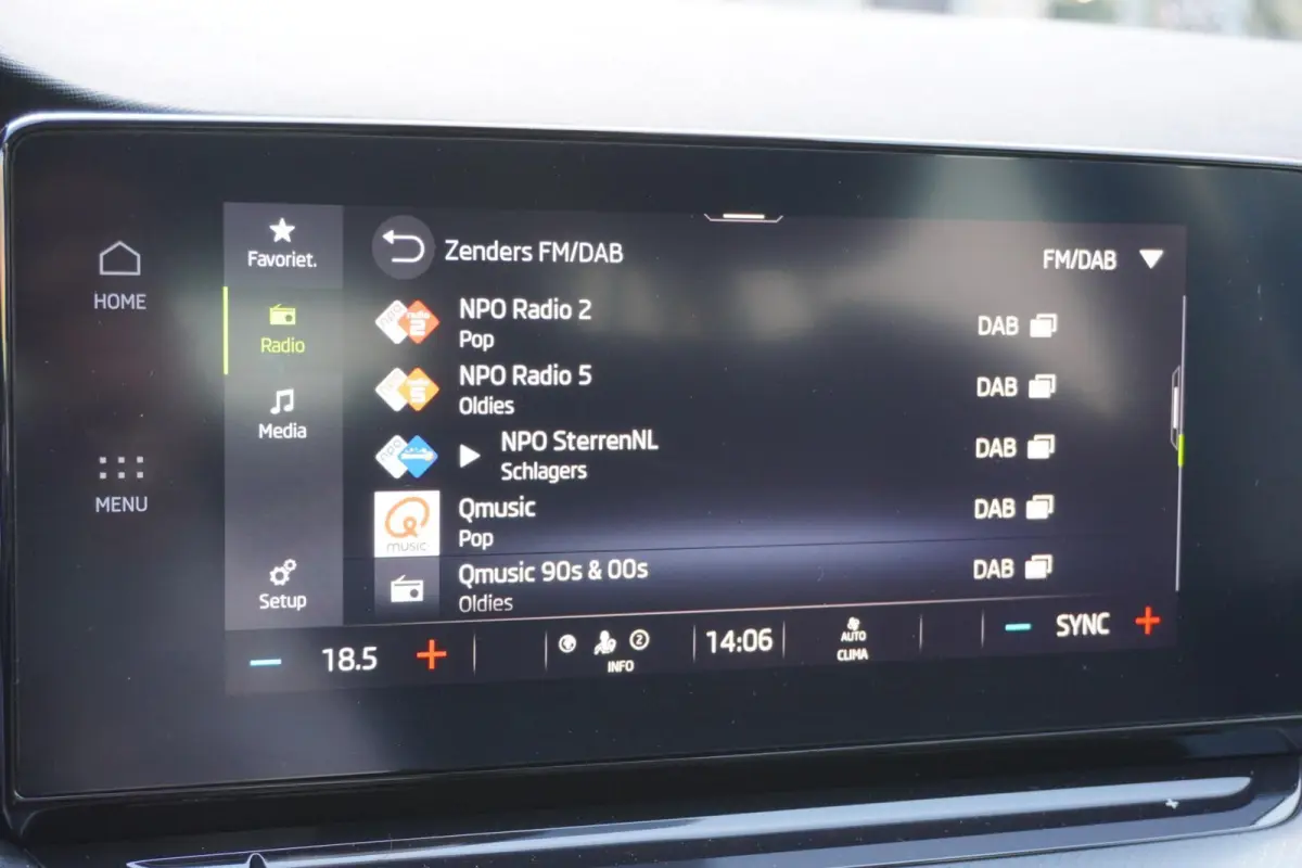 1.0 e-TSI 110pk Ambition | Trekhaak | Navigatie | PDC Achter | SmartLink | Cruise Control