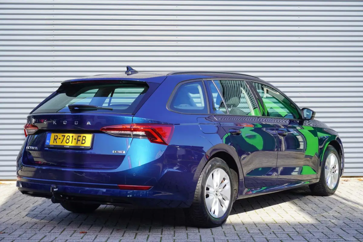1.0 e-TSI 110pk Ambition | Trekhaak | Navigatie | PDC Achter | SmartLink | Cruise Control