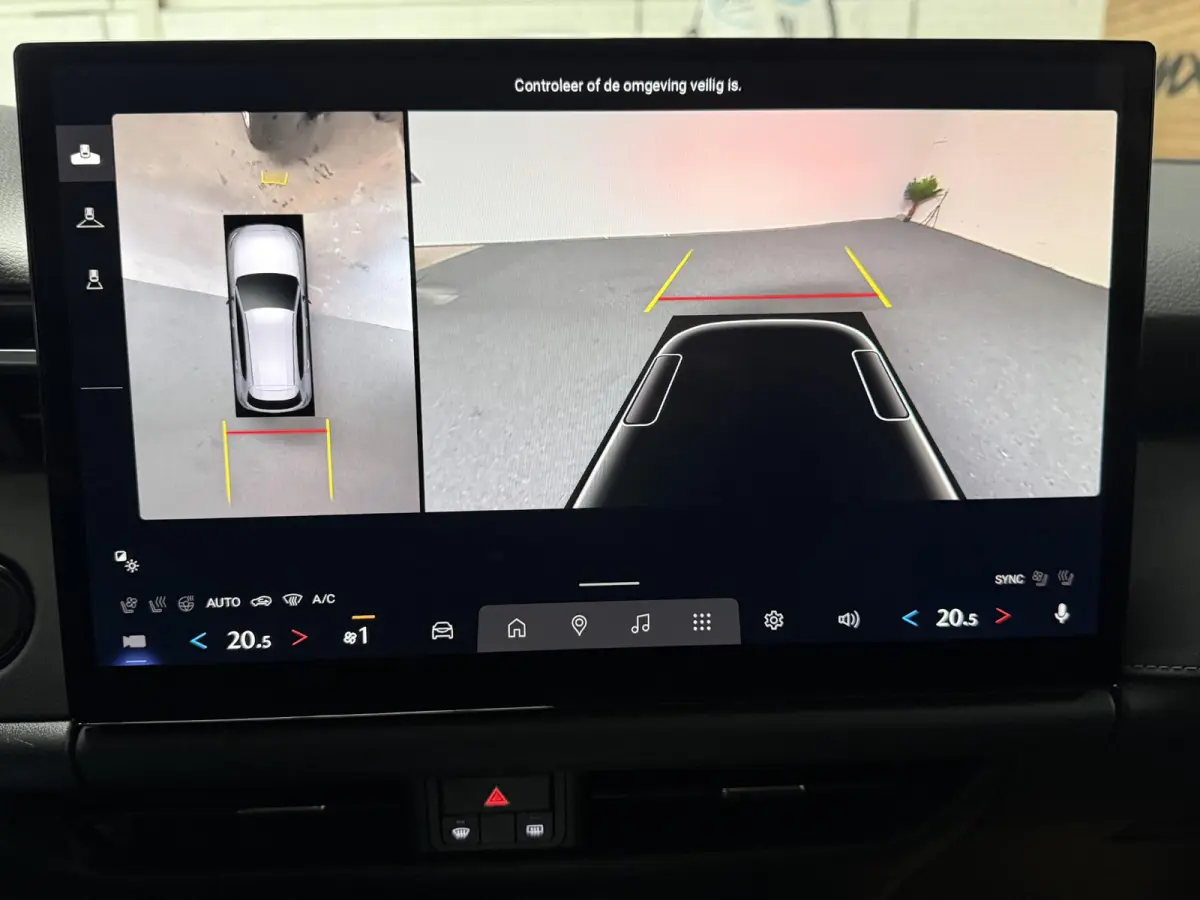 2.5 E-SKYACTIV G 141 M HYBRID Homura | PANO | BOSE