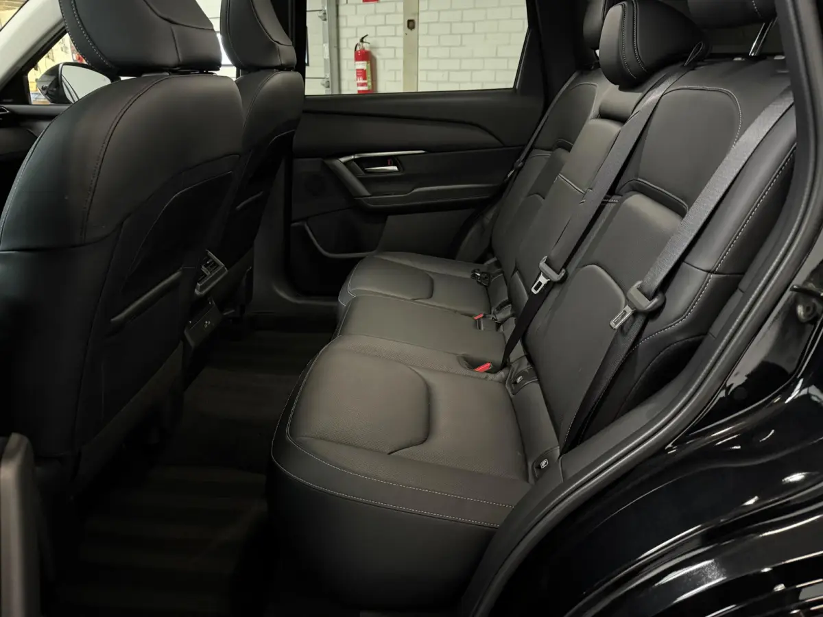 2.5 E-SKYACTIV G 141 M HYBRID Homura | PANO | BOSE