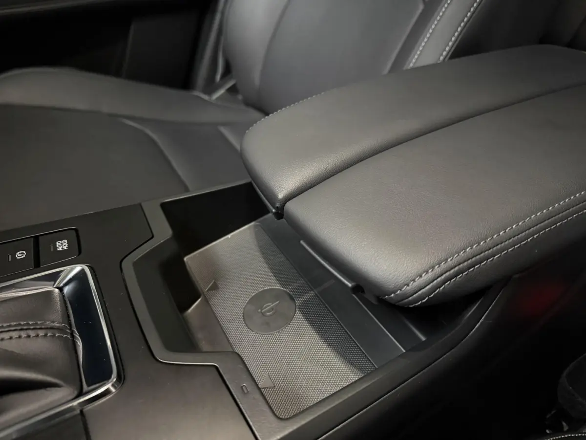 2.5 E-SKYACTIV G 141 M HYBRID Homura | PANO | BOSE