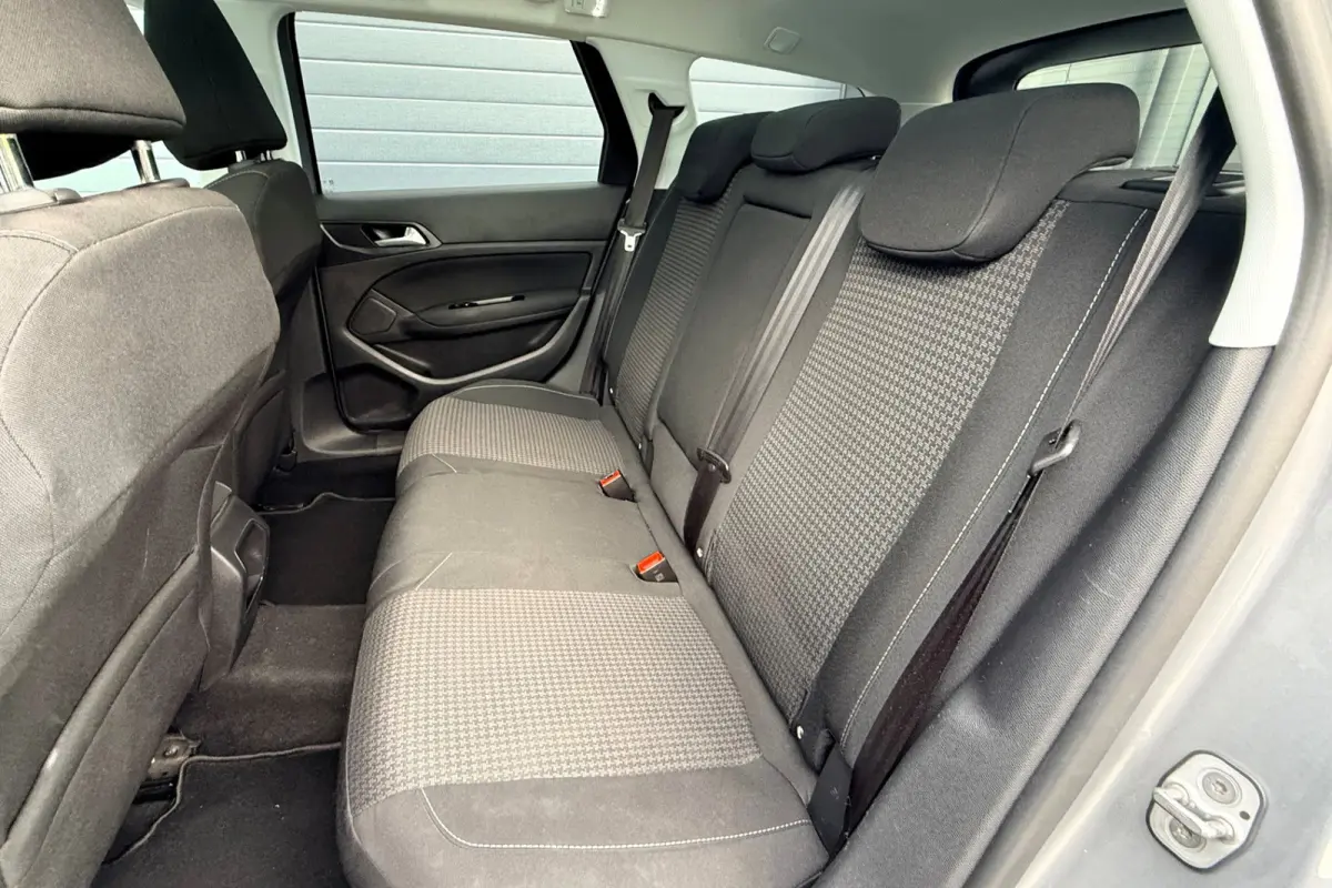1.2 PureTech Blue Lease Executive 84078KM! PANO NAVI