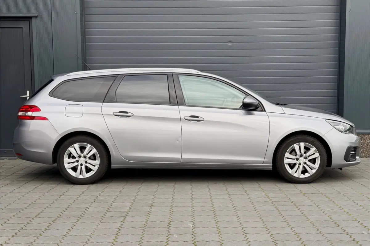 1.2 PureTech Blue Lease Executive 84078KM! PANO NAVI