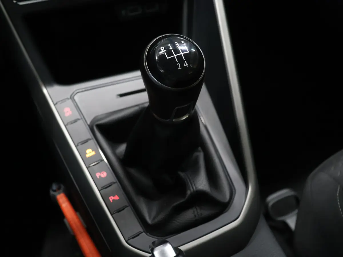 1.0 TSI Sportline *WEEKAANBIEDING* [ADAPTIVE CRUISE, APPLE CARPLAY, PDC V+A, ANDROID, CLIMATE CONTROL, NIEUWSTAAT]