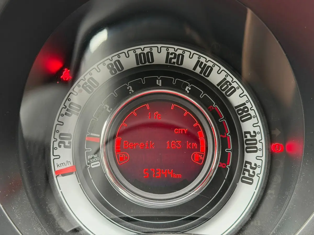 1.0 Hybrid Lounge (6-BAK, BLUETOOTH, MULTIMEDIA, PARKEERSENSOREN, CRUISE CONTROL, GOED ONDERHOUDEN, ETC!)