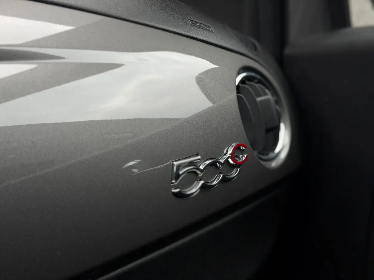 1.0 Hybrid Lounge (6-BAK, BLUETOOTH, MULTIMEDIA, PARKEERSENSOREN, CRUISE CONTROL, GOED ONDERHOUDEN, ETC!)