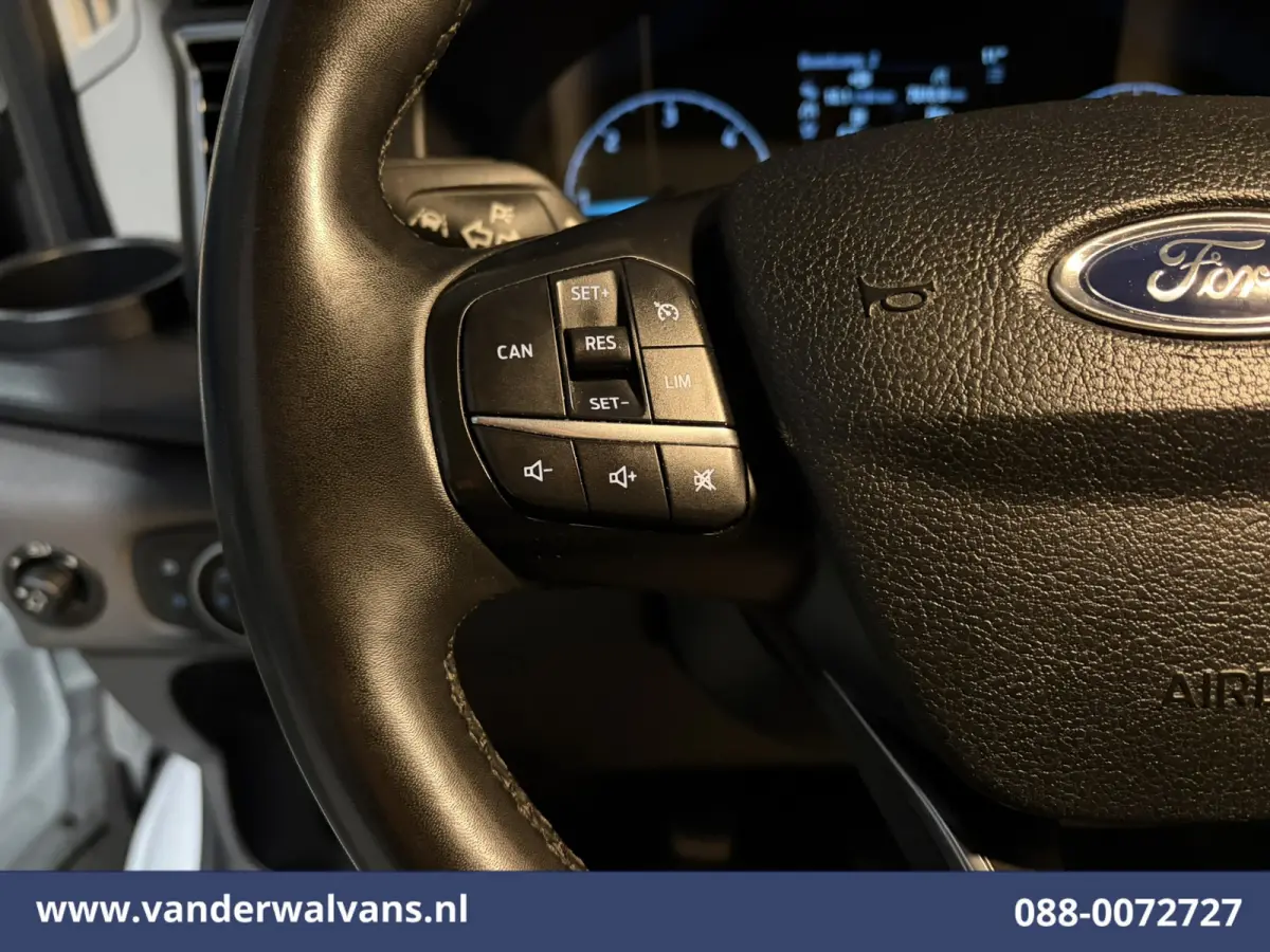 2.0 TDCI 130pk L3H2 Nieuw Model Euro6 Airco | Camera | XL Navigatie | Apple Carplay | Cruisecontrol Android Auto, Stoelverwarming, Verwarmde Voorruit, 270 Graden Achterdeuren, Parkeersensore