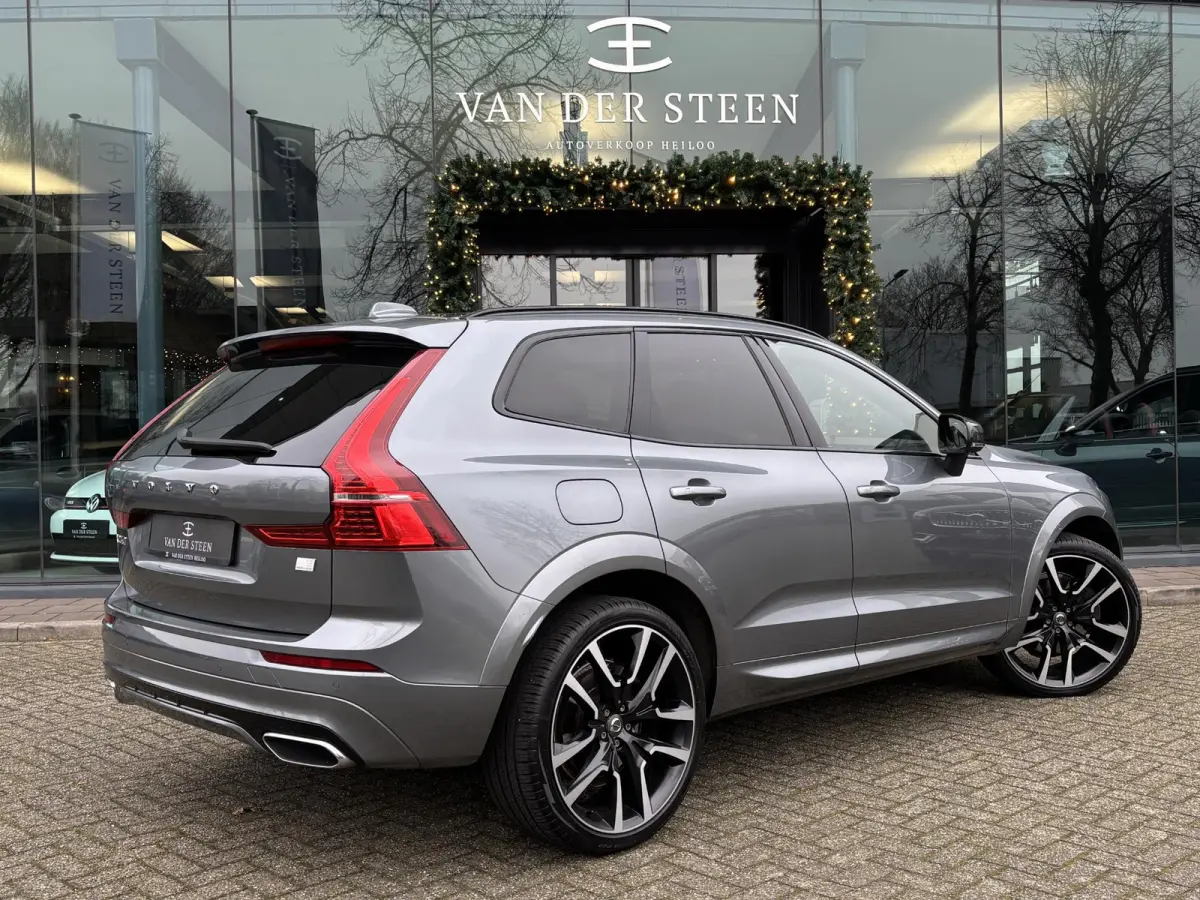 2.0 T8 Plug-in hybrid AWD R-Design B&W Surround | Schuifdak | Memory