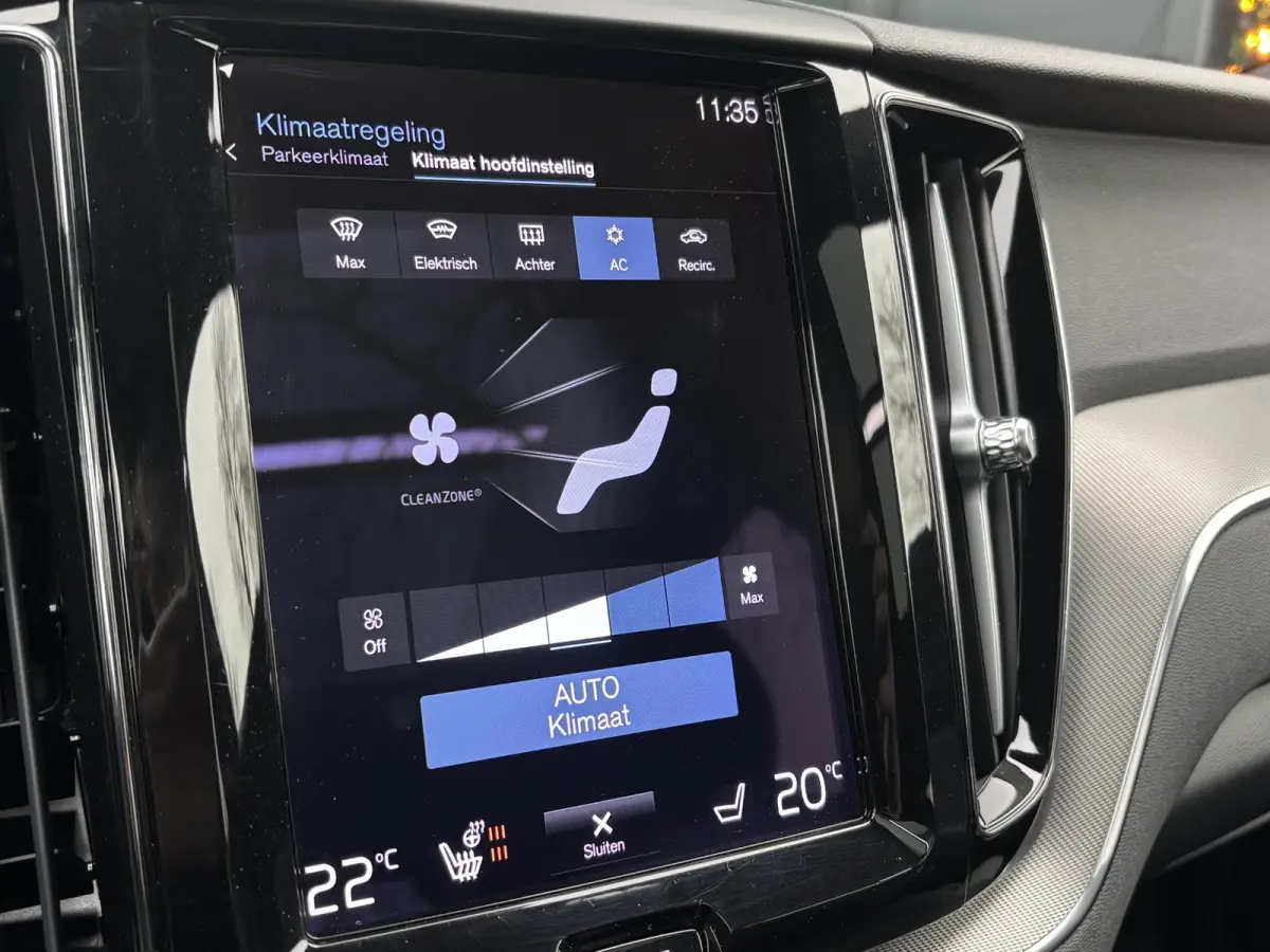 2.0 T8 Plug-in hybrid AWD R-Design B&W Surround | Schuifdak | Memory