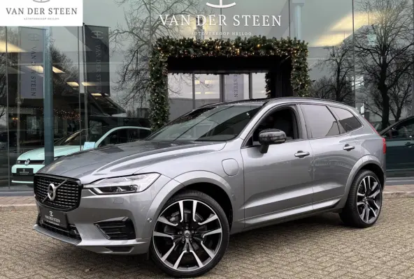2.0 T8 Plug-in hybrid AWD R-Design B&W Surround | Schuifdak | Memory