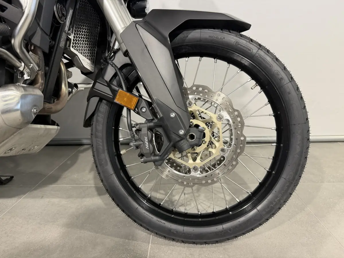 CRF 1100L AFRICA TWIN DCT ABS