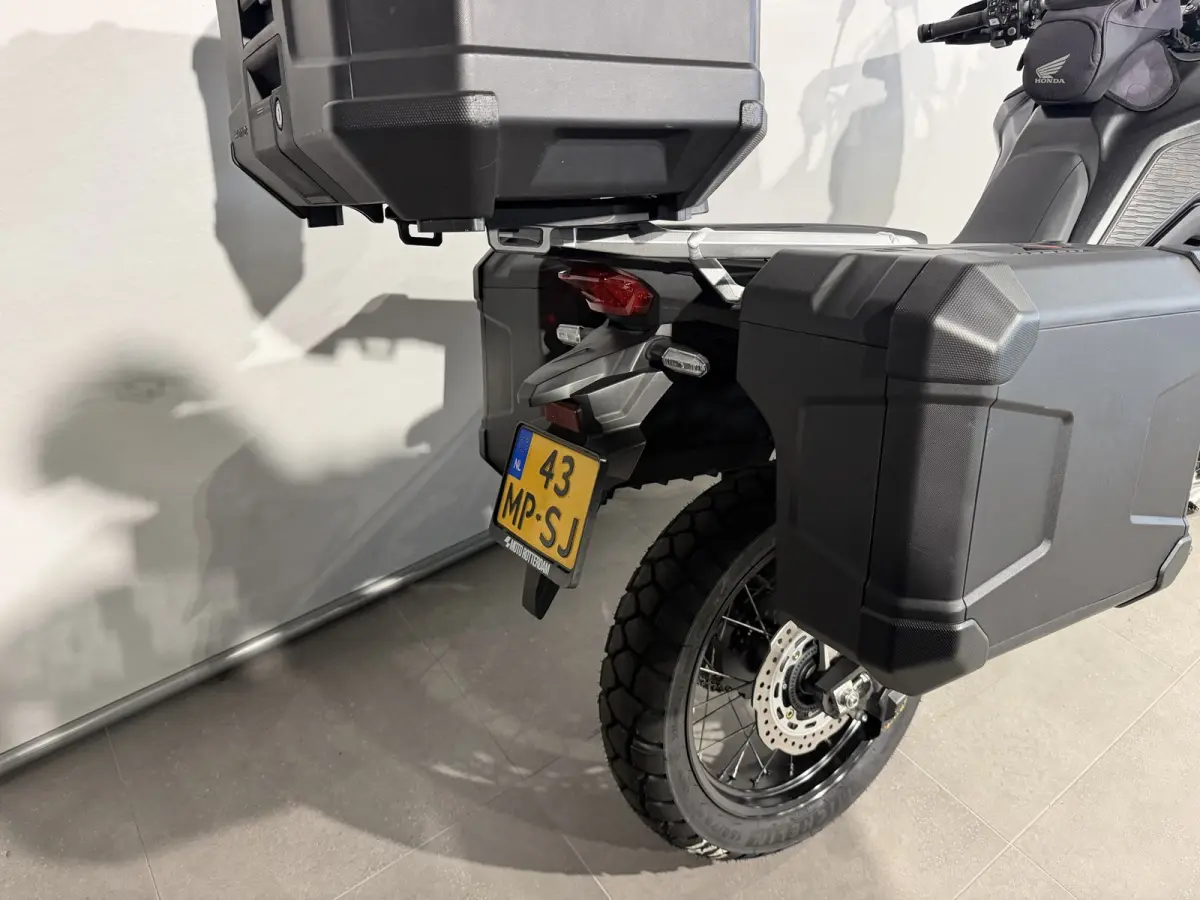 CRF 1100L AFRICA TWIN DCT ABS