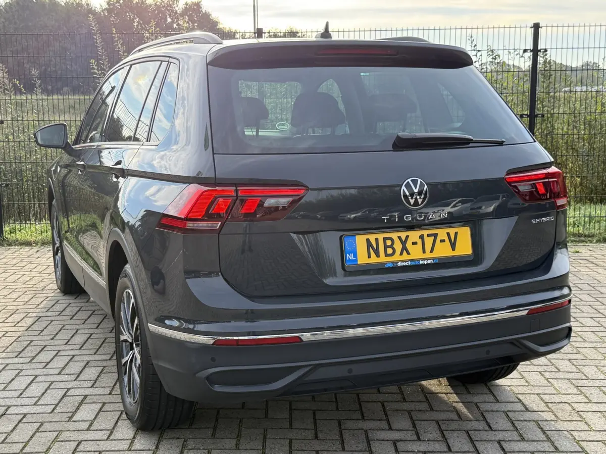 1.4 TSI eHybrid Life Business | Camera | PDC | Carplay | ACC |