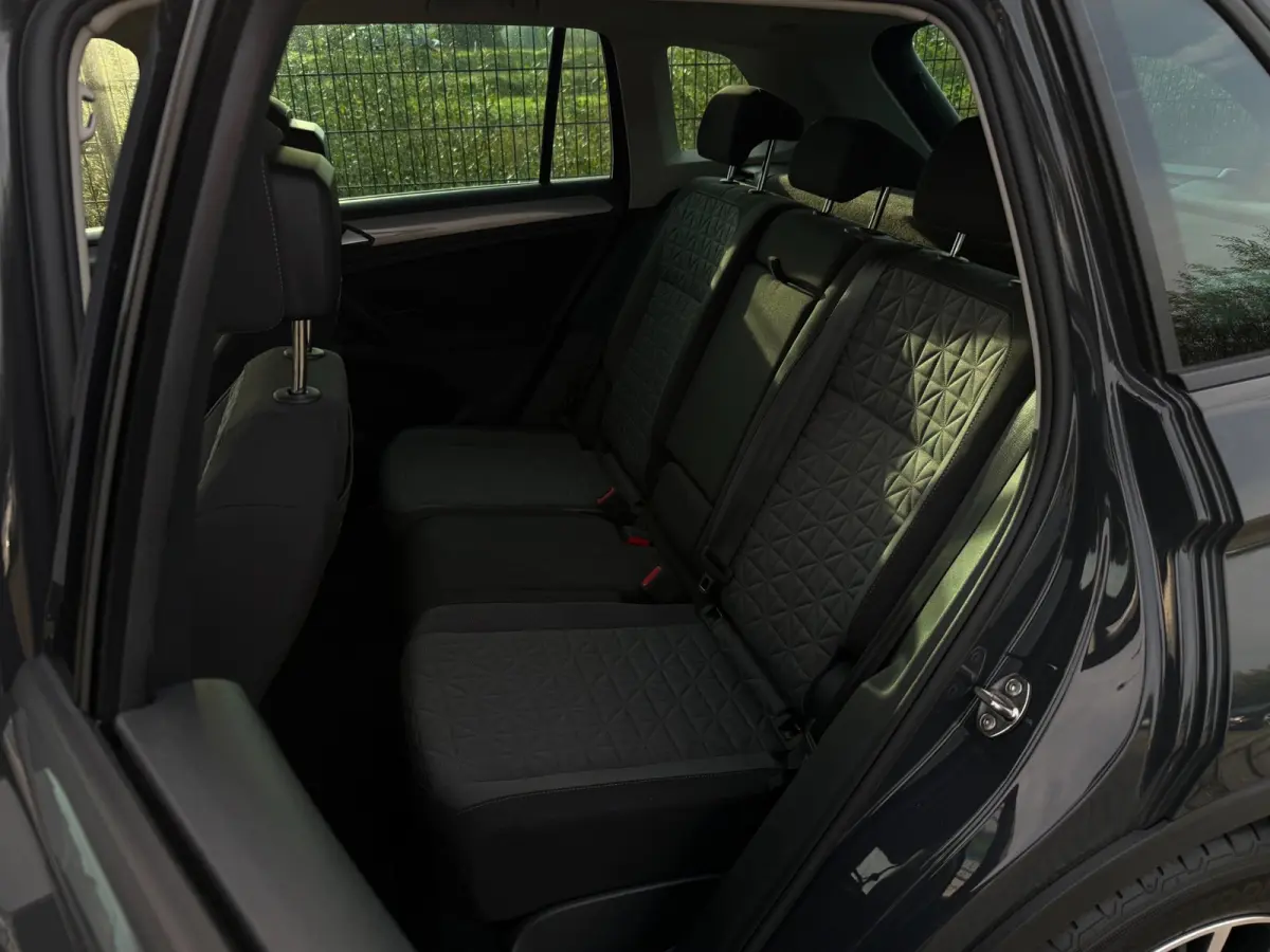 1.4 TSI eHybrid Life Business | Camera | PDC | Carplay | ACC |