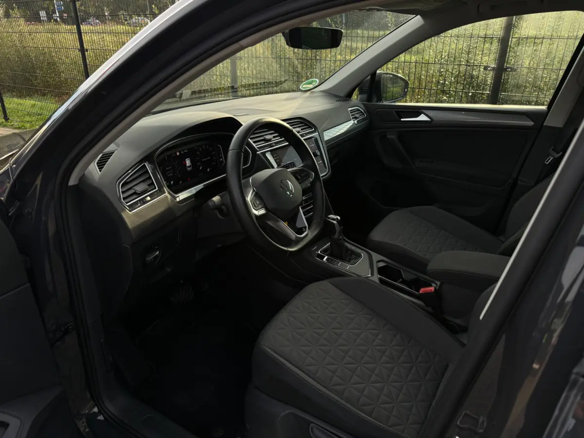 1.4 TSI eHybrid Life Business | Camera | PDC | Carplay | ACC |