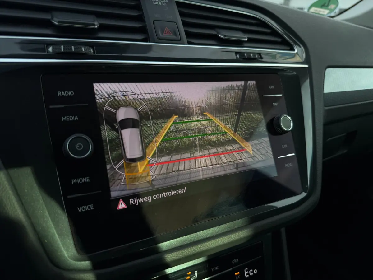 1.4 TSI eHybrid Life Business | Camera | PDC | Carplay | ACC |