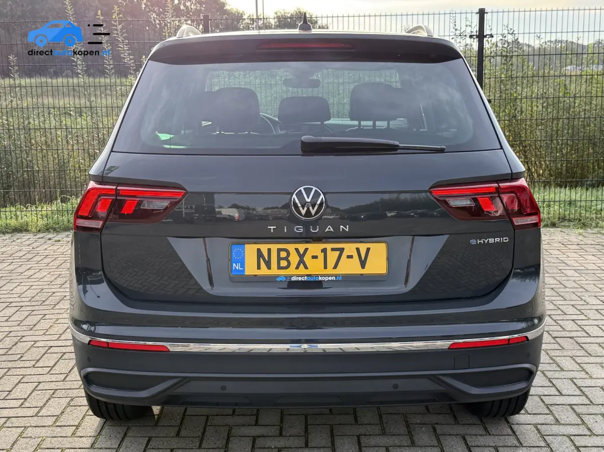 1.4 TSI eHybrid Life Business | Camera | PDC | Carplay | ACC |