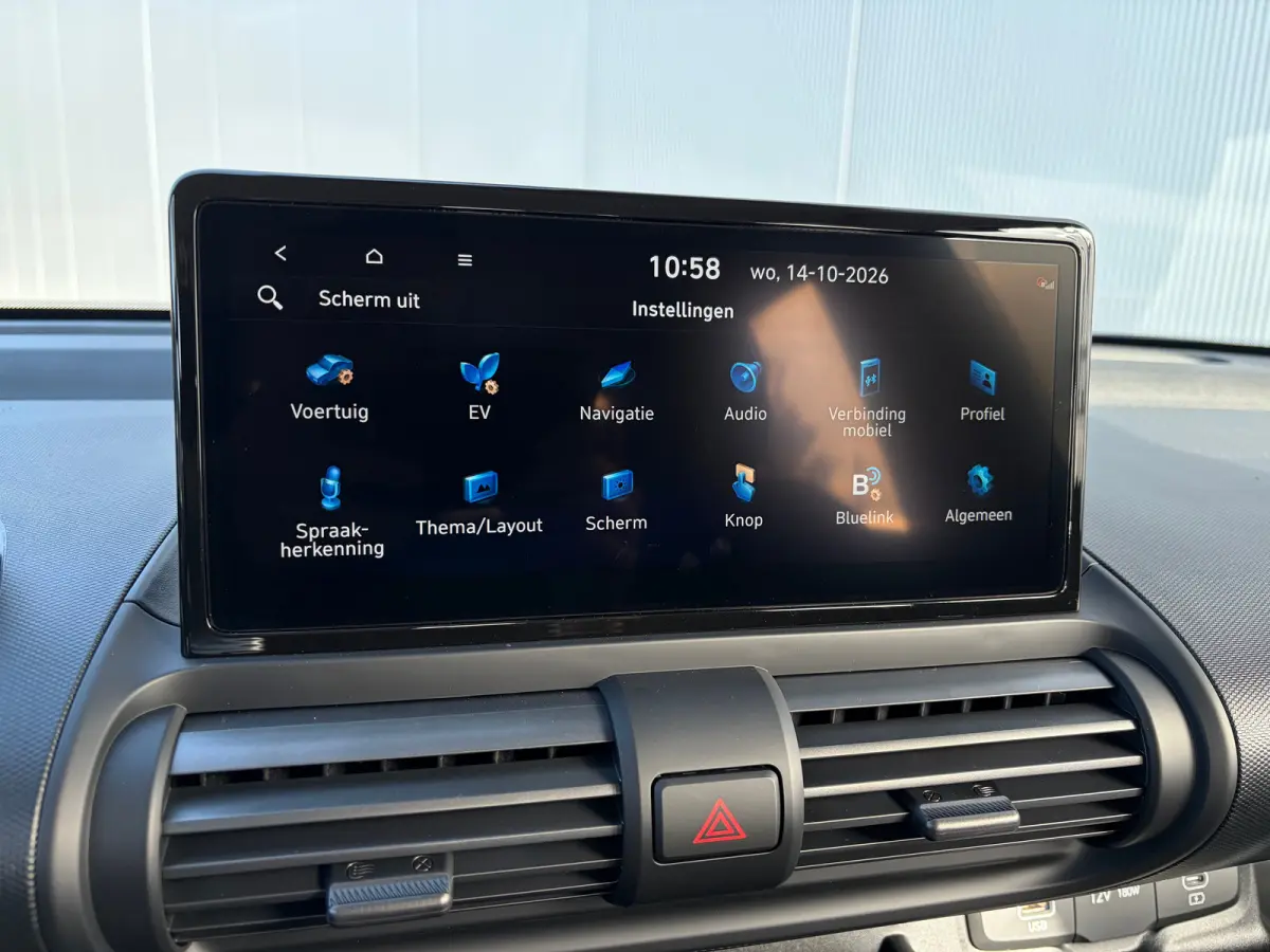 Limited 49kWh | Apple Carplay/Android Auto | Achteruitrijcamera | Cruise control adaptief | Navigatiesysteem |