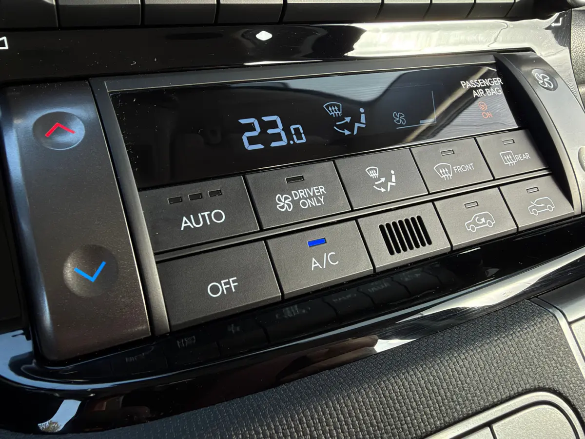 Limited 49kWh | Apple Carplay/Android Auto | Achteruitrijcamera | Cruise control adaptief | Navigatiesysteem |