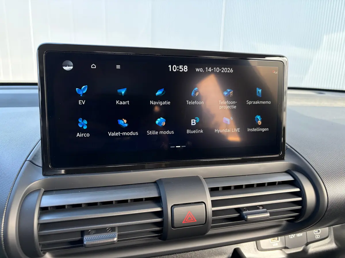 Limited 49kWh | Apple Carplay/Android Auto | Achteruitrijcamera | Cruise control adaptief | Navigatiesysteem |