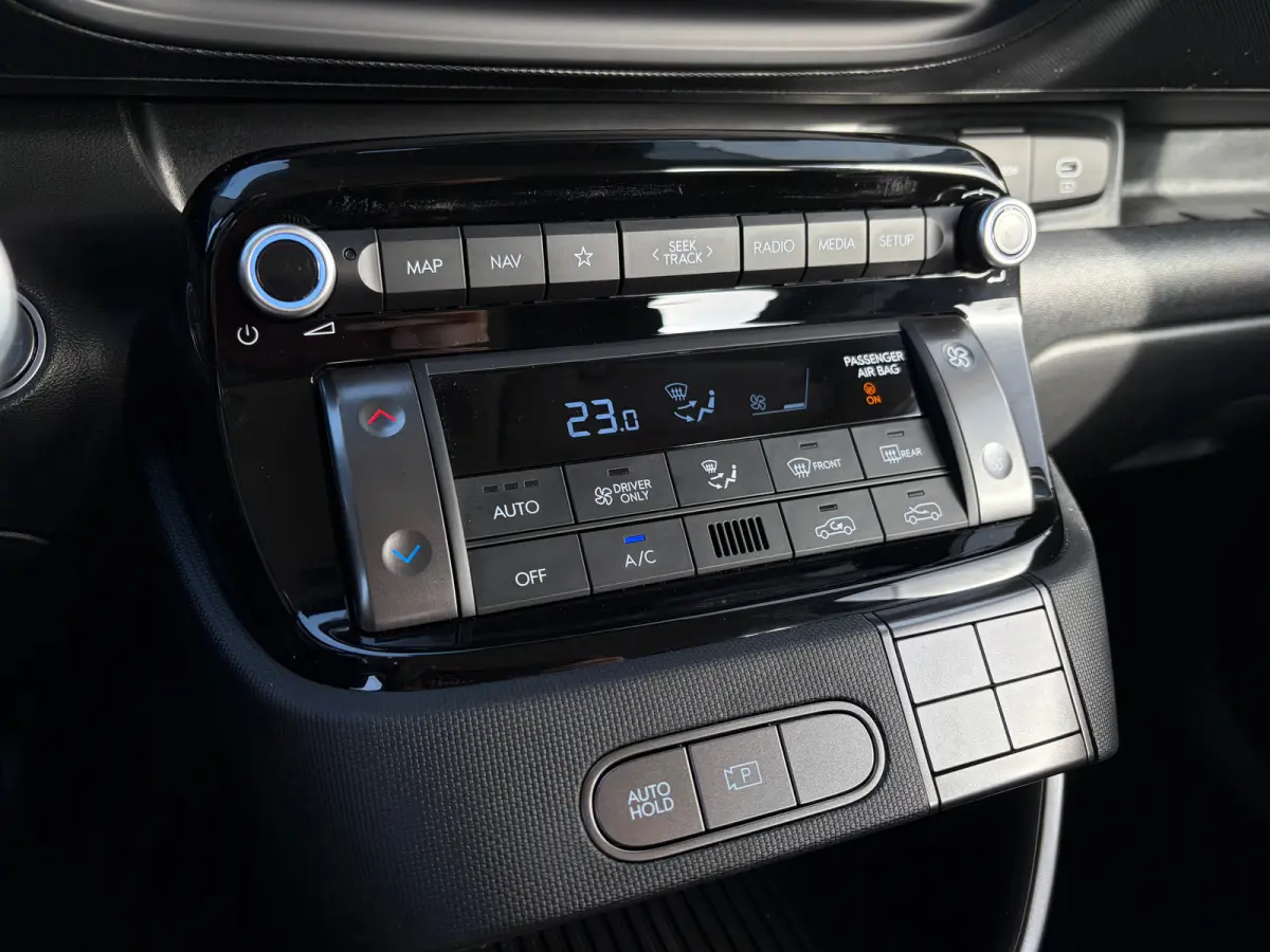 Limited 49kWh | Apple Carplay/Android Auto | Achteruitrijcamera | Cruise control adaptief | Navigatiesysteem |