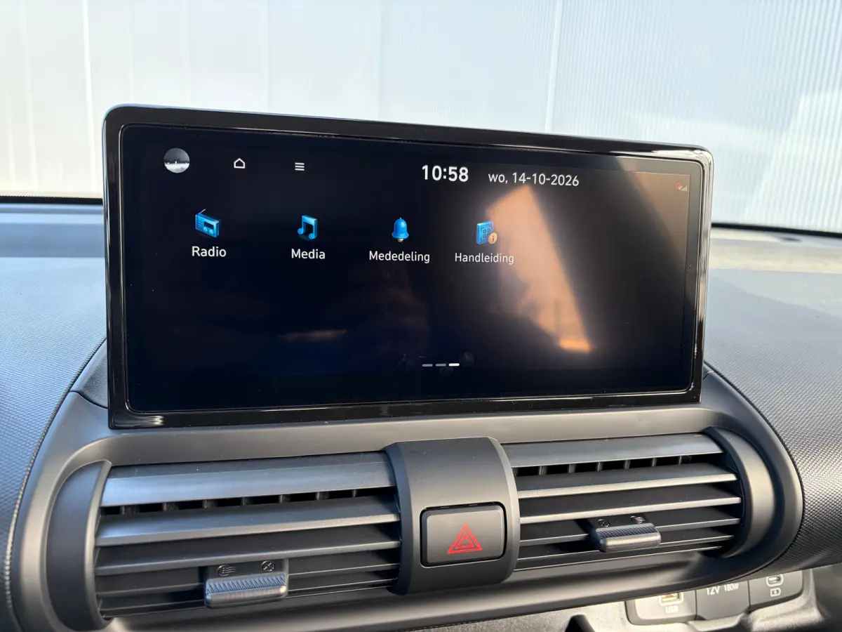 Limited 49kWh | Apple Carplay/Android Auto | Achteruitrijcamera | Cruise control adaptief | Navigatiesysteem |
