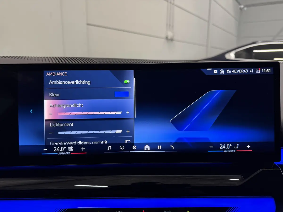 520i M-Sport PANO/TREKHAAK/ICONIC/H&K/HEAD-UP/360CAMERA/VENTILATIE//DRIVING ASS.PRO/ADAPTIVE-LED/19"M-SPORT/STANDKACHEL/BROOKLYN-GRAU/FABRIEKS-GARANTIE tm 05-2028, NET GROTE OH BEURT GEHAD B