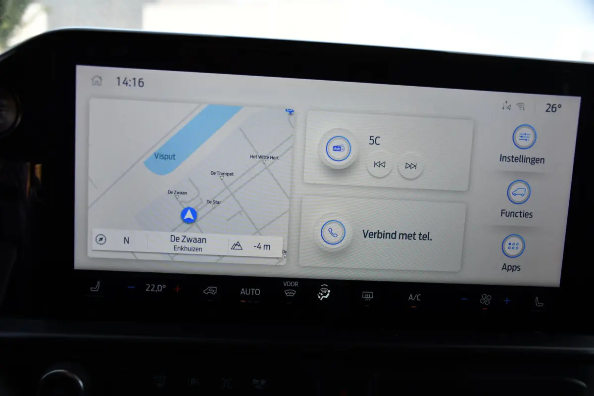 300 2.0 TDCI L1H1 Limited PB Edition Adaptieve Cruise, Camera, Carplay, 170pk, Stoelverwarming, LED, Automaat, Dodehoek, Uniek!