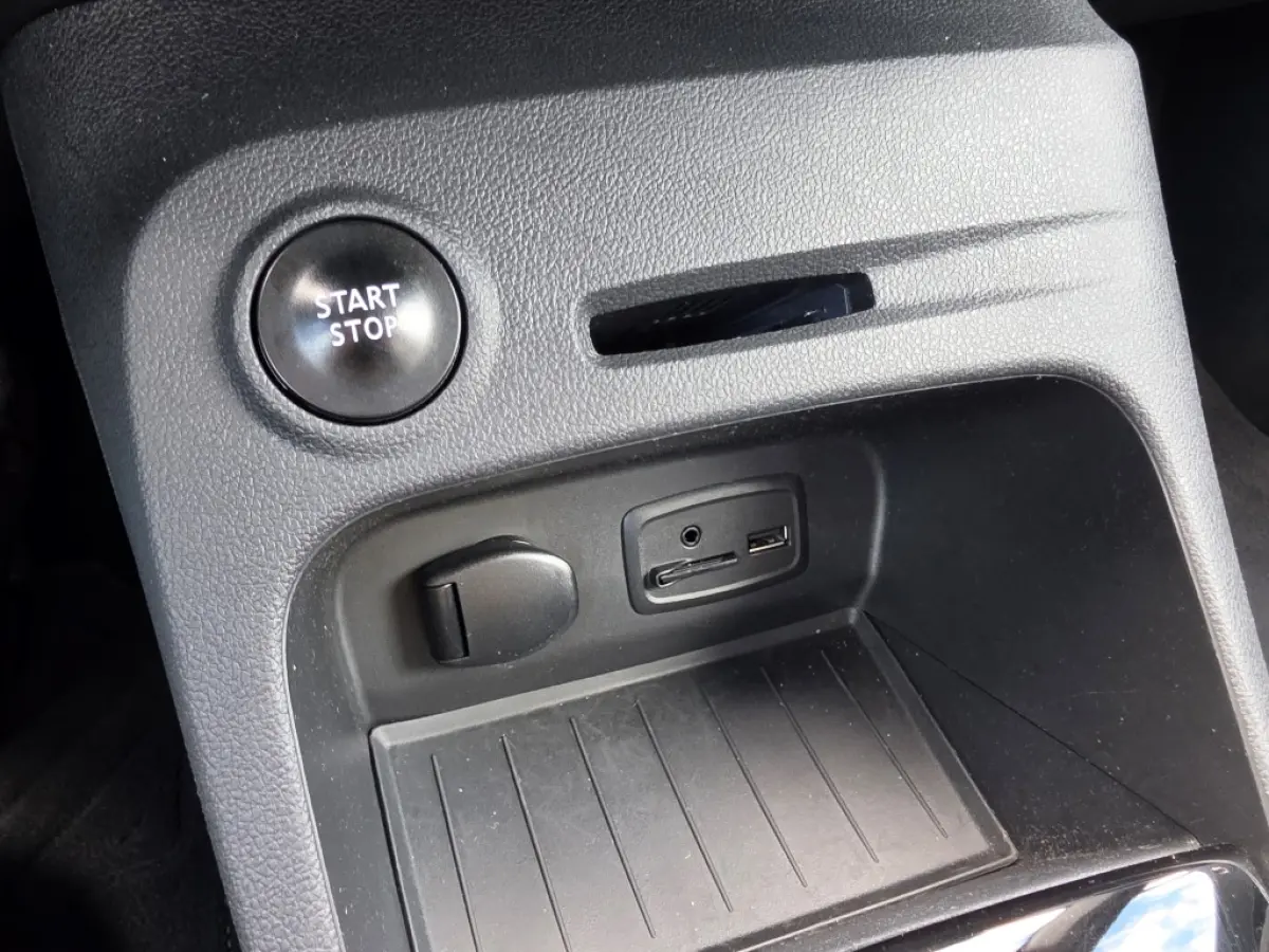 Captur TCe Dynamique | | Climate Control | Camera | Trekhaak | Cruise Control | Navigatie