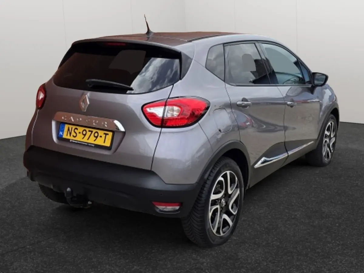 Captur TCe Dynamique | | Climate Control | Camera | Trekhaak | Cruise Control | Navigatie