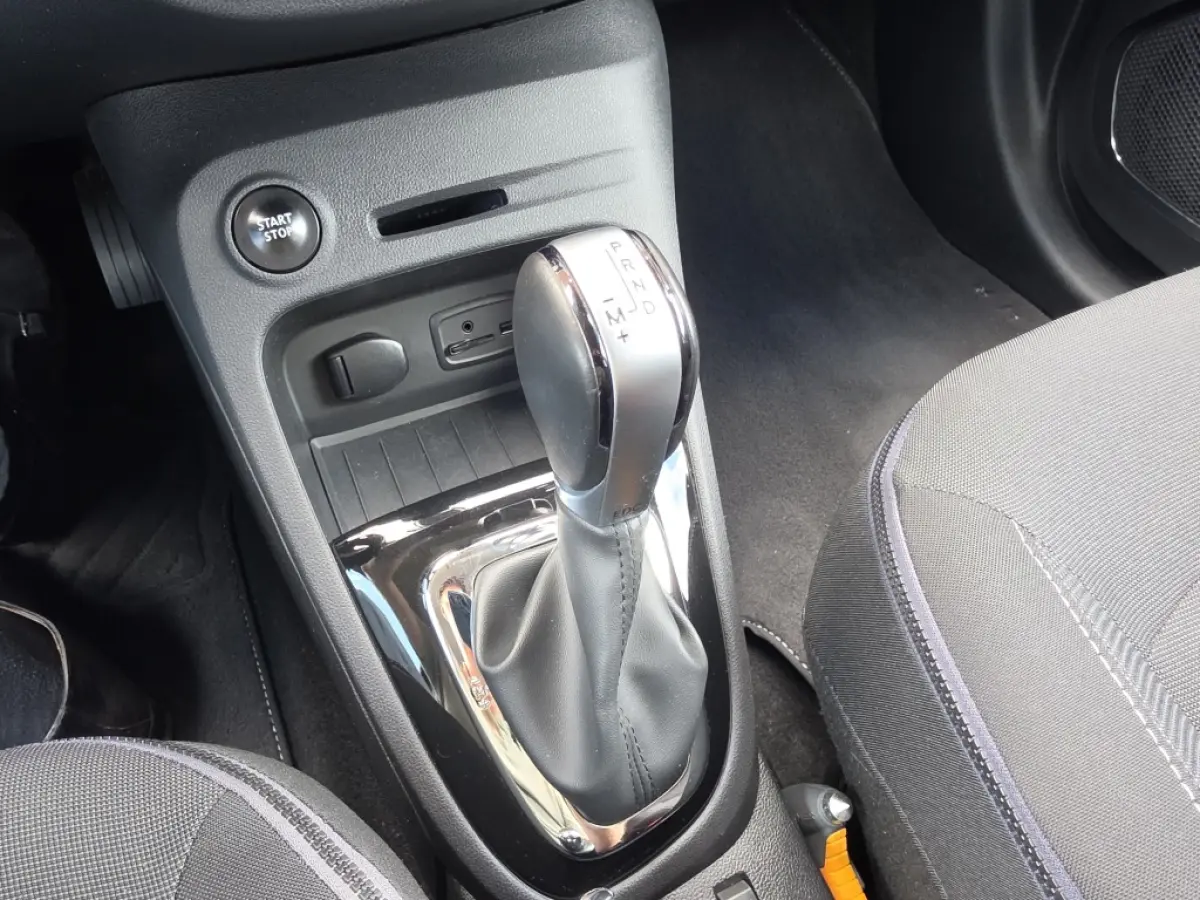 Captur TCe Dynamique | | Climate Control | Camera | Trekhaak | Cruise Control | Navigatie