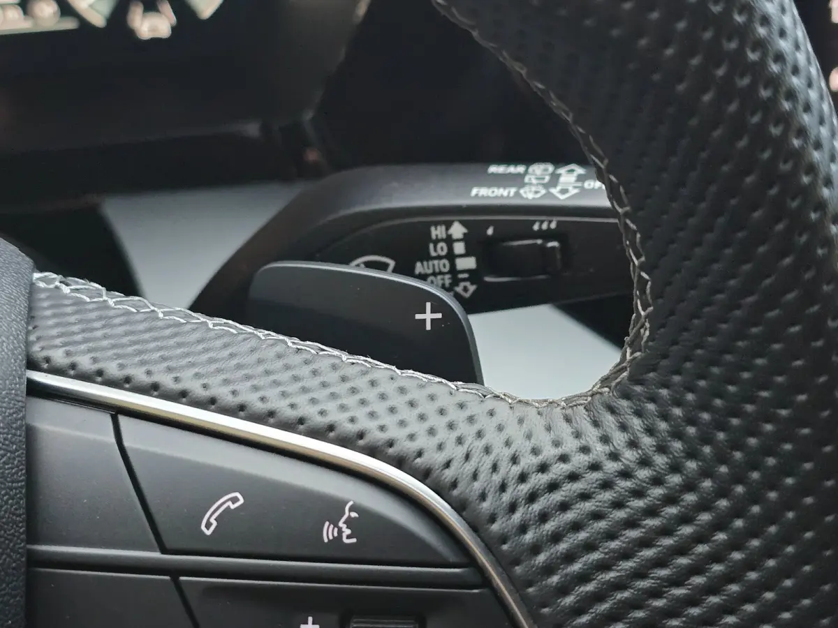 40 TFSI e RS3 Look / B & O / Acc / Lane Assist / Dode Hoek / Dig Cockpit / Navi / Ecc / Elek Pakket / Allu Velge