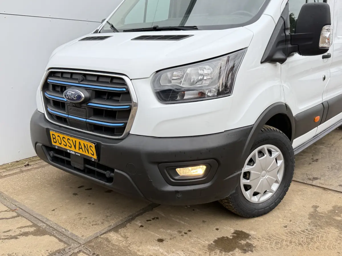 68kWh 184PK L4H3 317km WLTP BEV Snelladen Carplay Climate control 360° Camera Parkeersensoren v+a Stoelverwarming