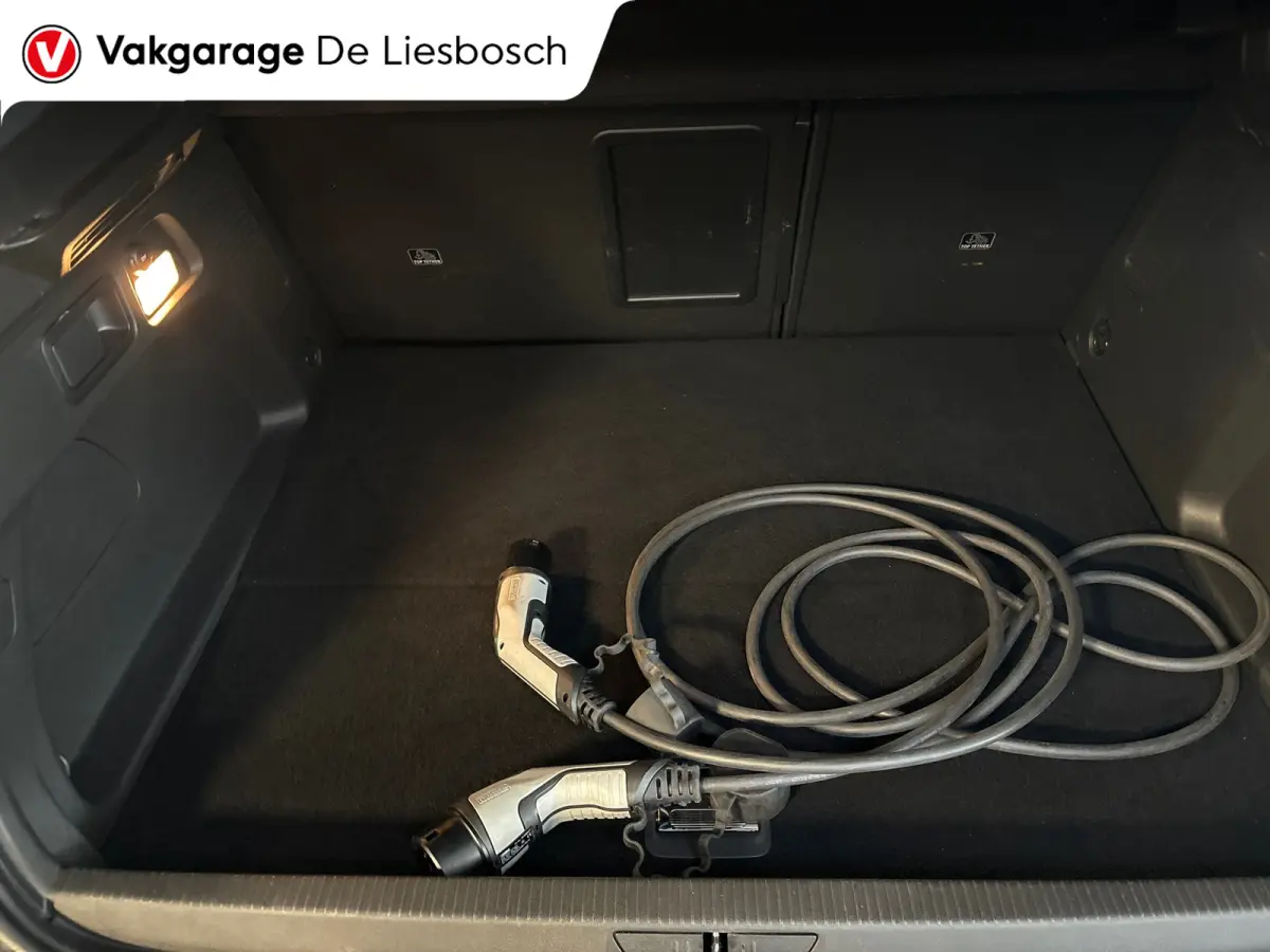 1.6 Turbo Hybrid Business Elegance/navi/camera/stoelverw/apple/boeken