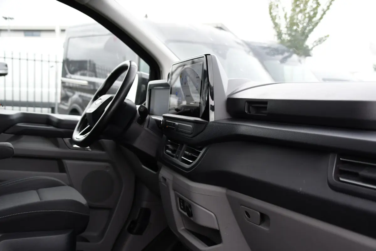 300 2.0 TDCI L2H1 Limited Black Edition Adaptieve Cruise, Camera, Carplay, LED, 2 x Schuifdeur, Automaat, 170pk, Stoelverwarming, Sensoren, Uniek!