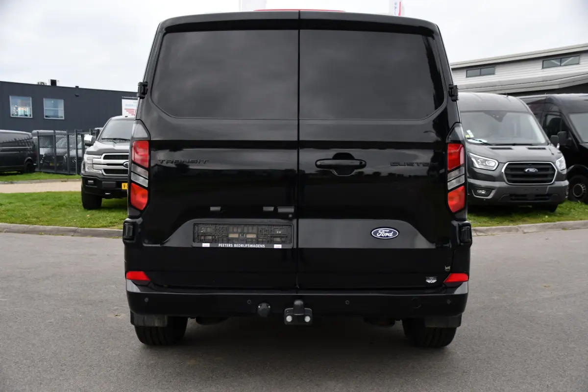 300 2.0 TDCI L2H1 Limited Black Edition Adaptieve Cruise, Camera, Carplay, LED, 2 x Schuifdeur, Automaat, 170pk, Stoelverwarming, Sensoren, Uniek!