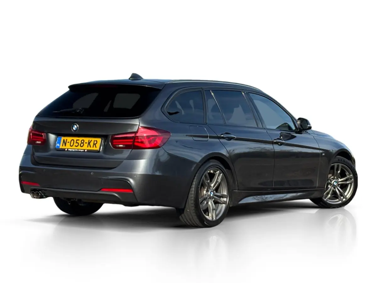 320i M-Sport ✅ Leder ✅ LED ✅ Trekhaak