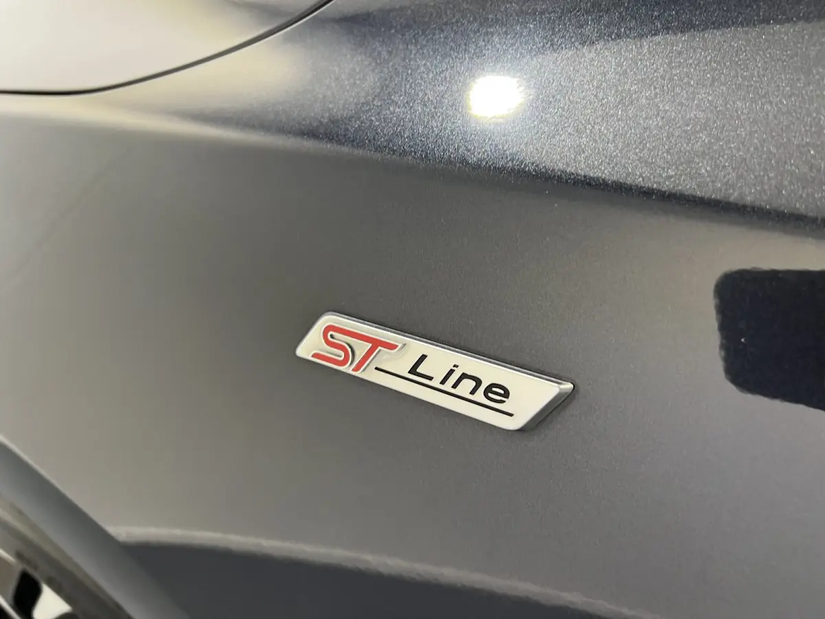 1.0 EcoBoost Hybrid ST Line X Business | Navigatie/Android/Apple Carplay | LM Velgen 17" |  Afn.Trekhaak | Adap.Cruise Control | LED Koplampen | Airco |