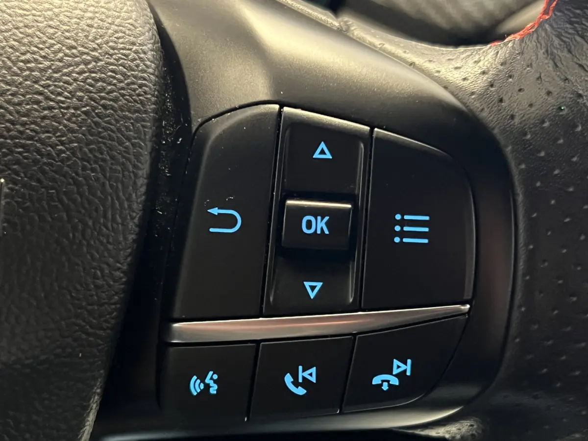 1.0 EcoBoost Hybrid ST Line X Business | Navigatie/Android/Apple Carplay | LM Velgen 17" |  Afn.Trekhaak | Adap.Cruise Control | LED Koplampen | Airco |