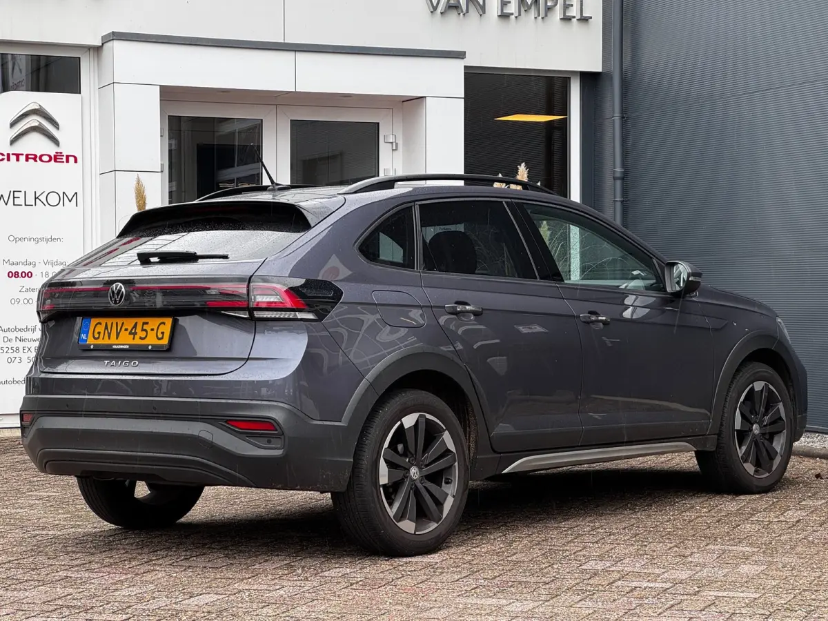 1.0 TSI Life Business | Automaat | Stoelverwarming | Navigatie by App | PDC voor + achter