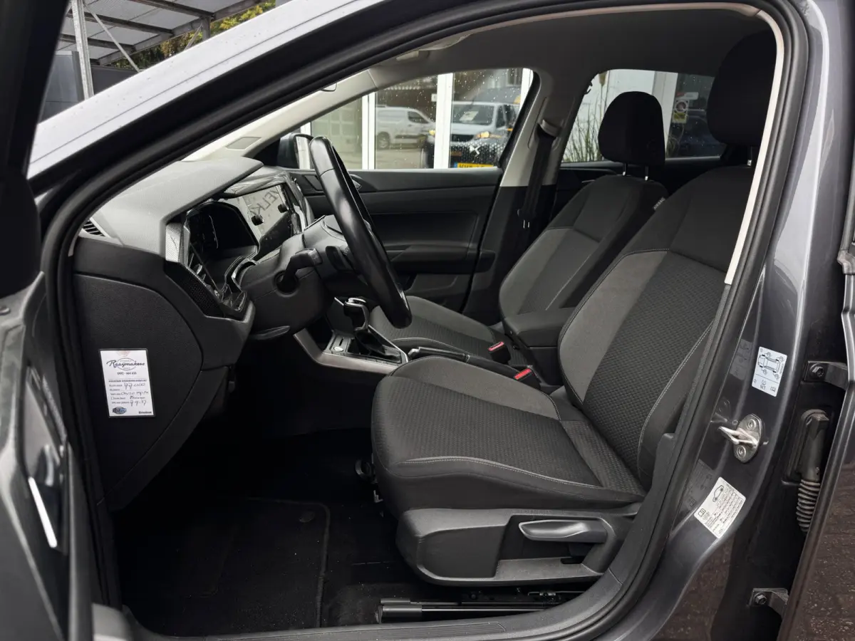 1.0 TSI Life Business | Automaat | Stoelverwarming | Navigatie by App | PDC voor + achter