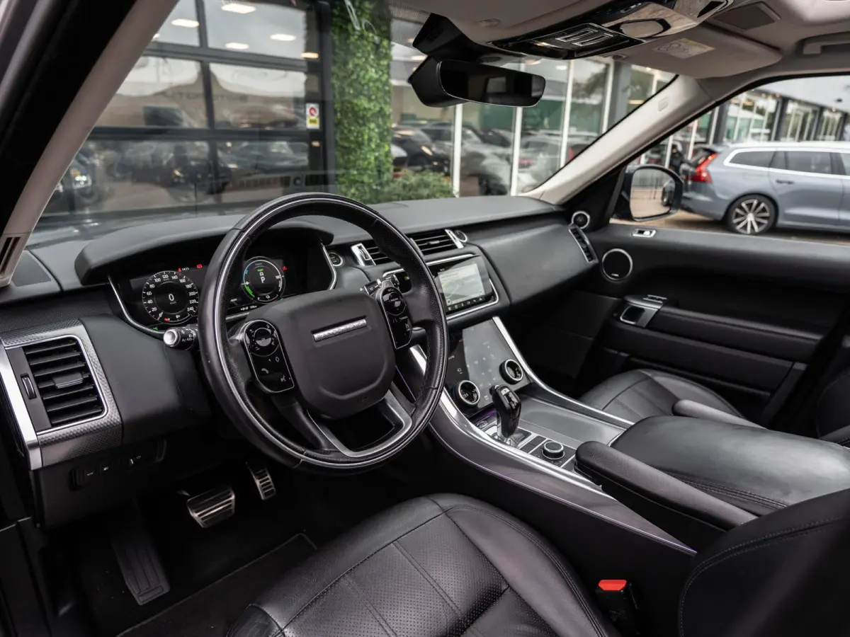 P400e Autobiography Dynamic | Pano | 22" LMV |Camera | Memory |