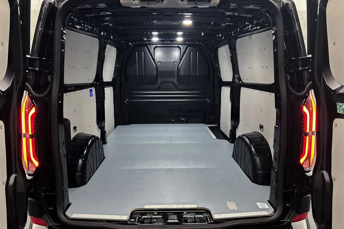 2.0 TDCI 170PK L2 Sport | 2x schuifdeur | Camera | Adaptieve cruise control | Parkeersensoren | LED koplampen
