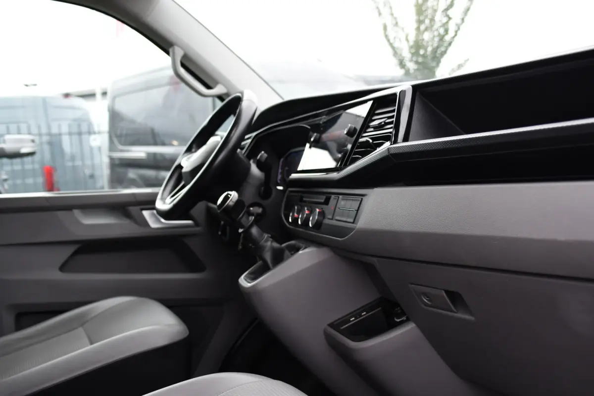 2.0 TDI L1H1 Bulli Virtual, Camera, Cruise, Carplay, LED, Multimedia, 150pk, Leder, Uniek!