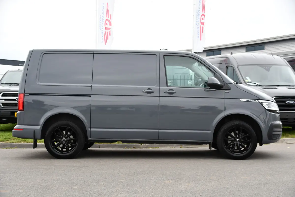 2.0 TDI L1H1 Bulli Virtual, Camera, Cruise, Carplay, LED, Multimedia, 150pk, Leder, Uniek!
